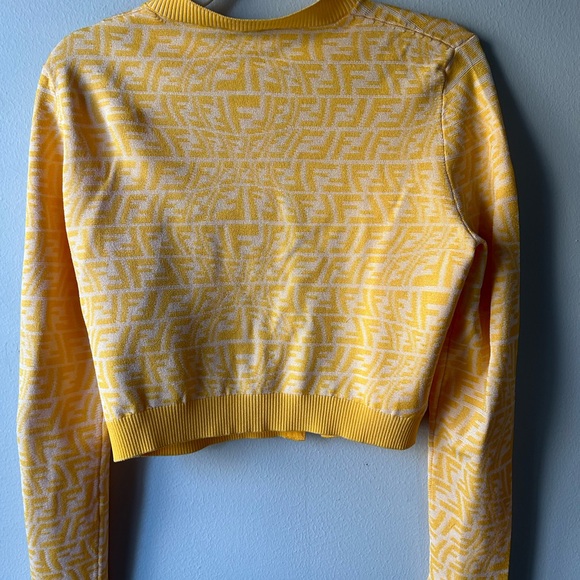 Fendi FF Vertigo Print Cropped Cardigan in Yellow Viscose Size 44 - Picture 9 of 11